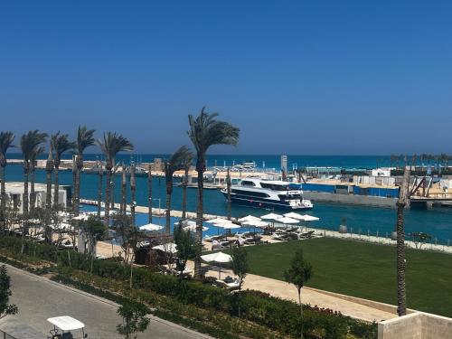 Marassi Luxury Suite in Address Beach resort service apartment in Al `Alamayn, Egypt