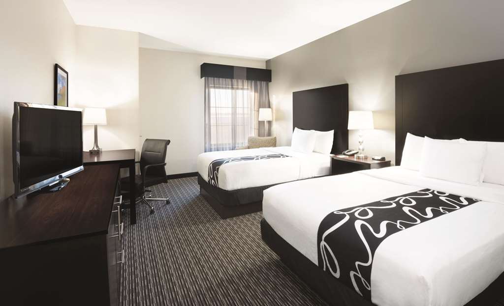 La Quinta Inn & Suites by Wyndham Billings - photo 10