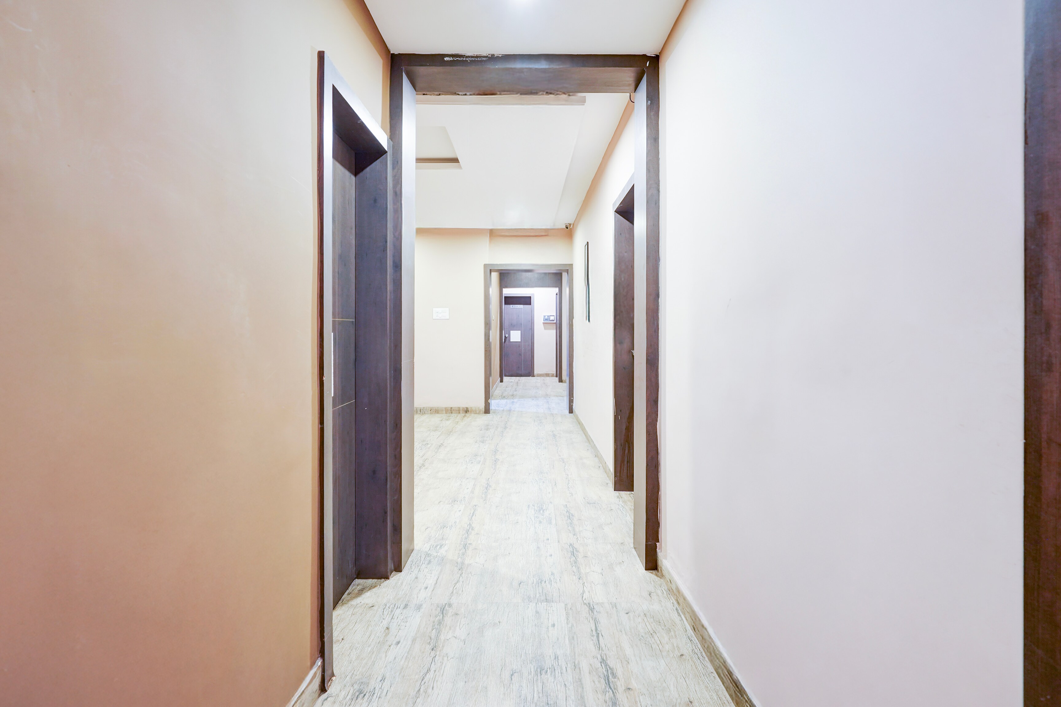 Townhouse Oak Bhilai Railway Junction Formerly Hotel Lotus — 4-Star Luxury Hotel in Kumhari, India