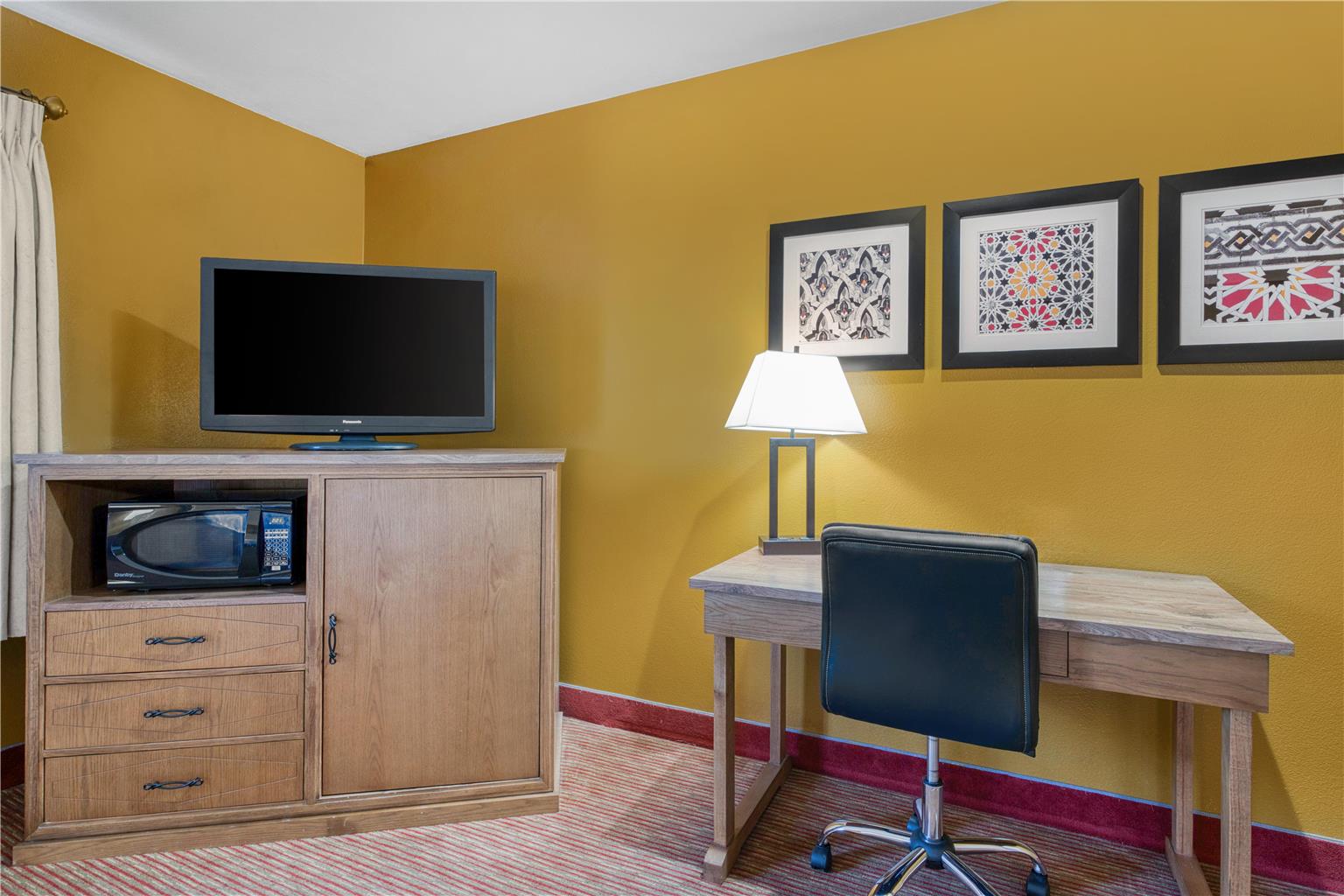 SureStay Hotel by Best Western Camarillo - photo 13