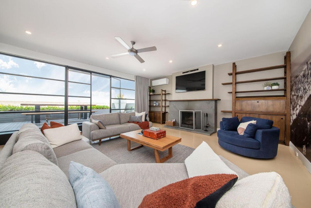 Penthouse with City Views on Chapel — 4-Star Luxury Hotel in Melbourne, Australia