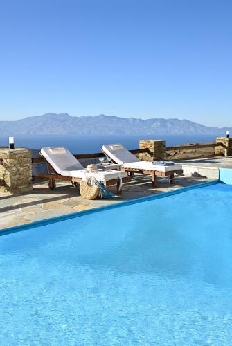 The Nest - carbon neutral hotel in Andros