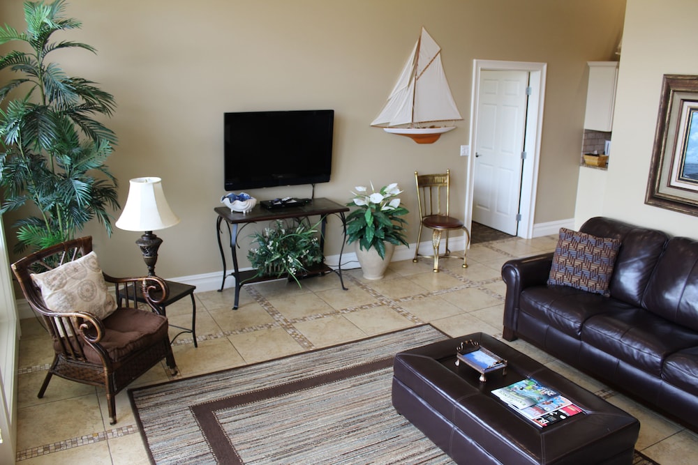 Riverwalk Place Resort & Spa - photo 44