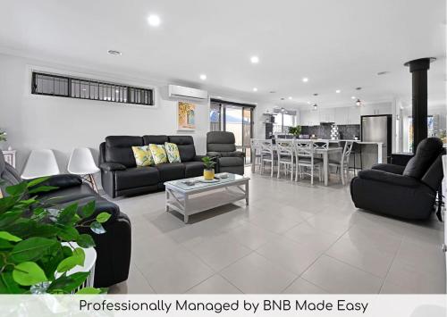 Ophir Large Entertainer Sleeps 11