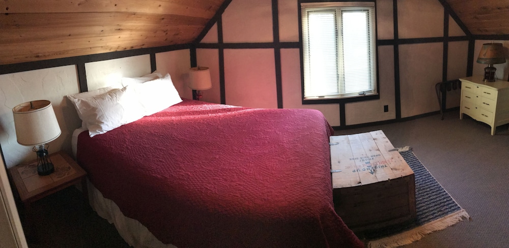 The Harbor Light Inn - photo 38