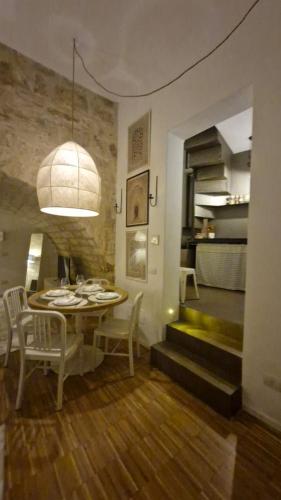 La Caverna Bari Vecchia Fronte Mare — Bari — photo 4