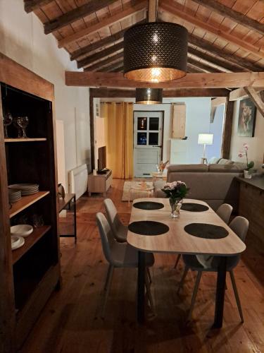 Maisonnette Vue Sur Foret in Campagne-Les-Hesdin, France