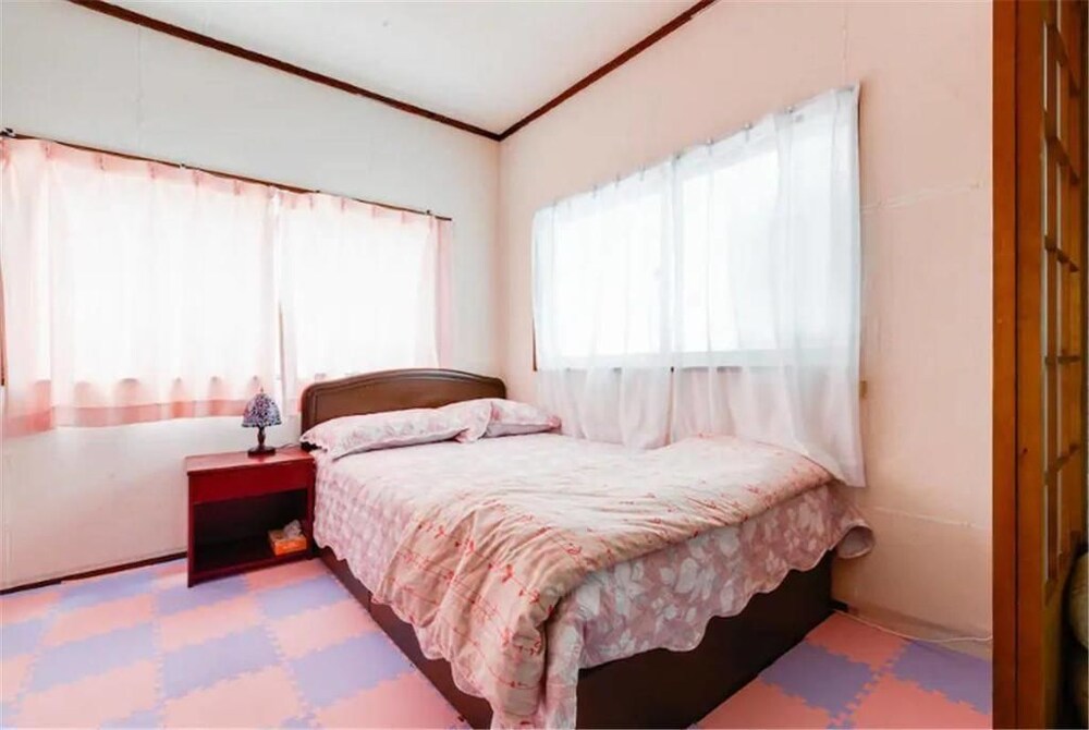 Kanaria - carbon neutral hotel in Osaka