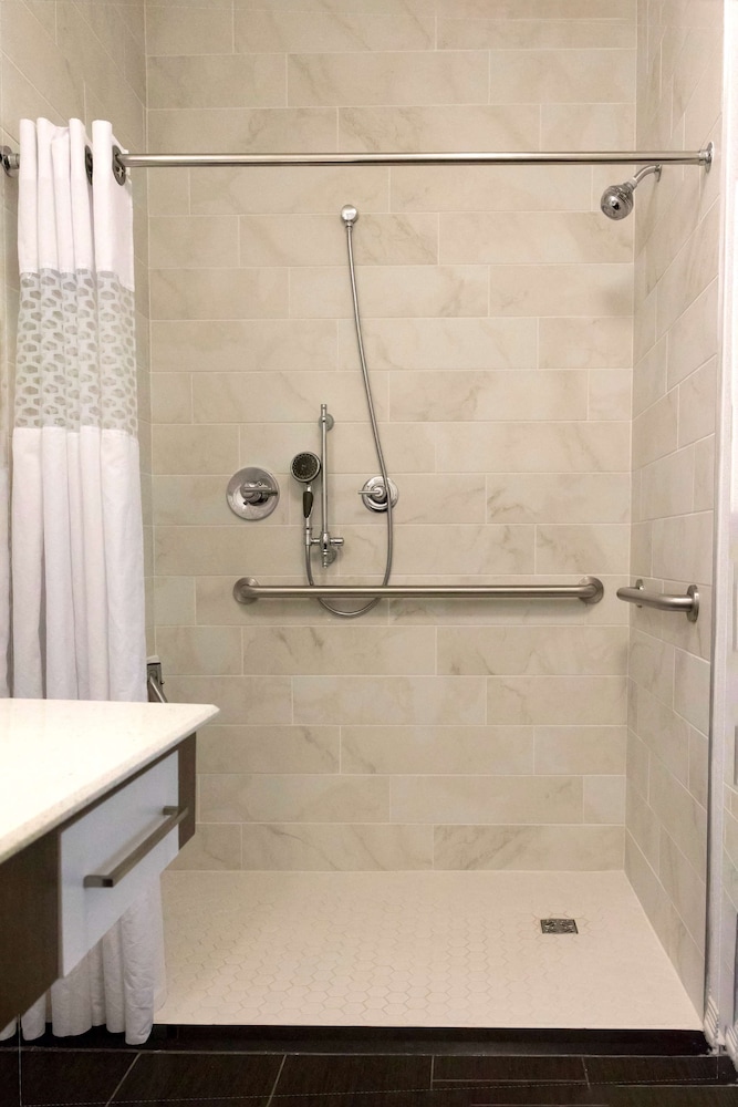 Hampton Inn Broussard Lafayette Area - photo 23