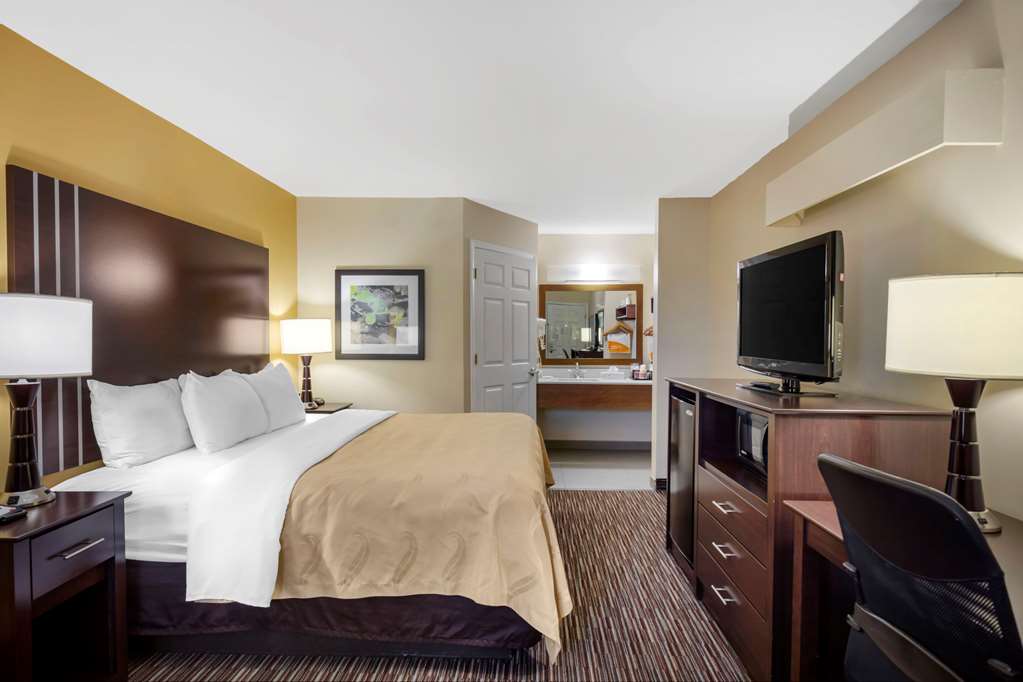 Quality Inn Seneca Clemson Area US 123 - photo 27