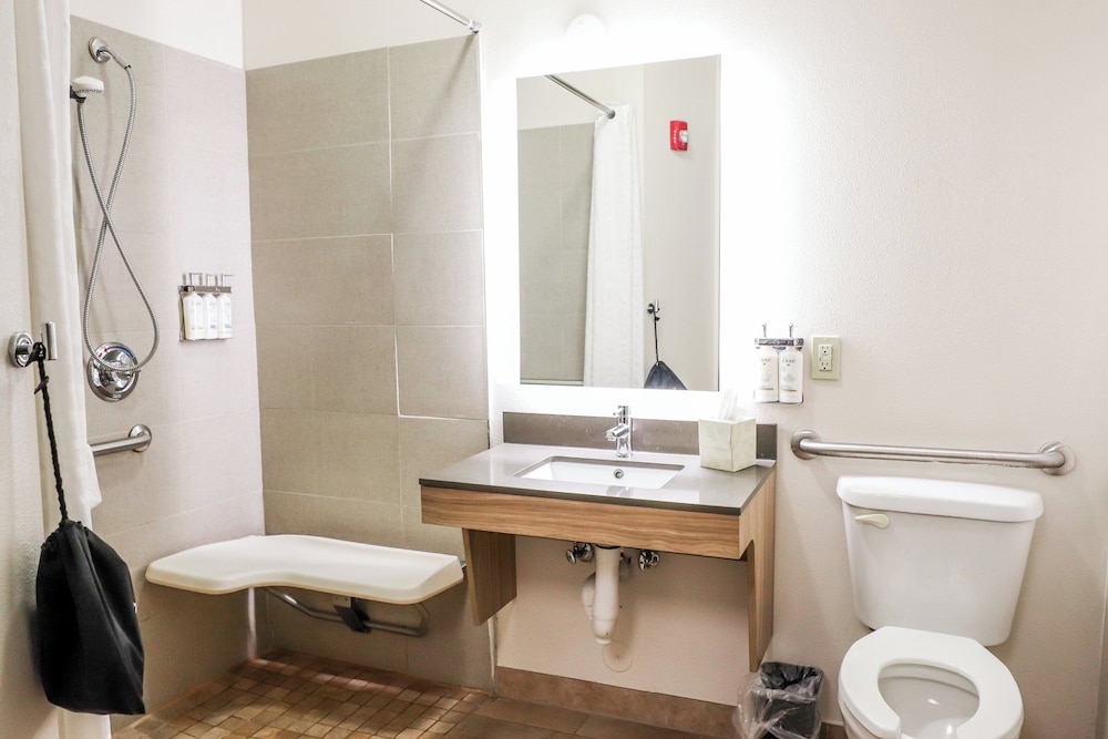Candlewood Suites Richmond Airport by IHG - photo 43