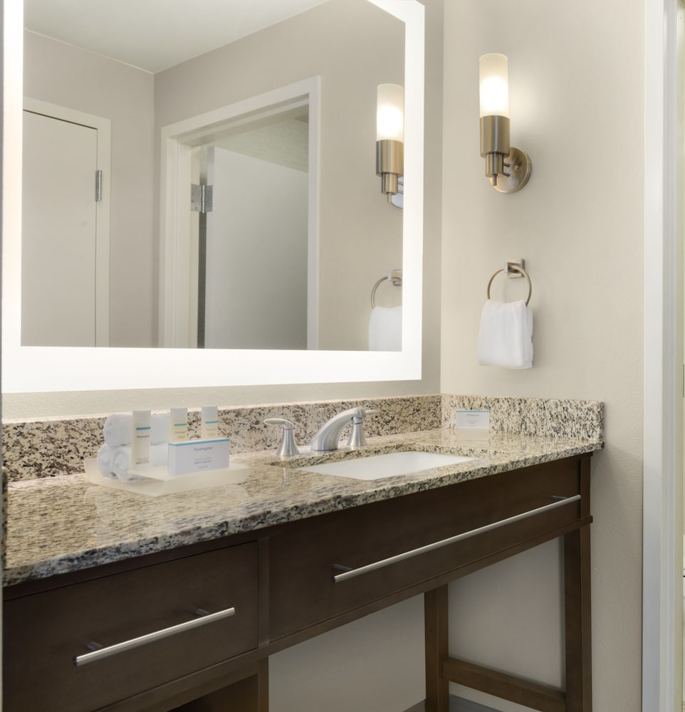 Homewood Suites by Hilton Moab - photo 25
