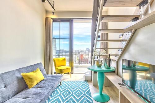 Loft Style Apartment in of the heart of East City. Views&Balcony