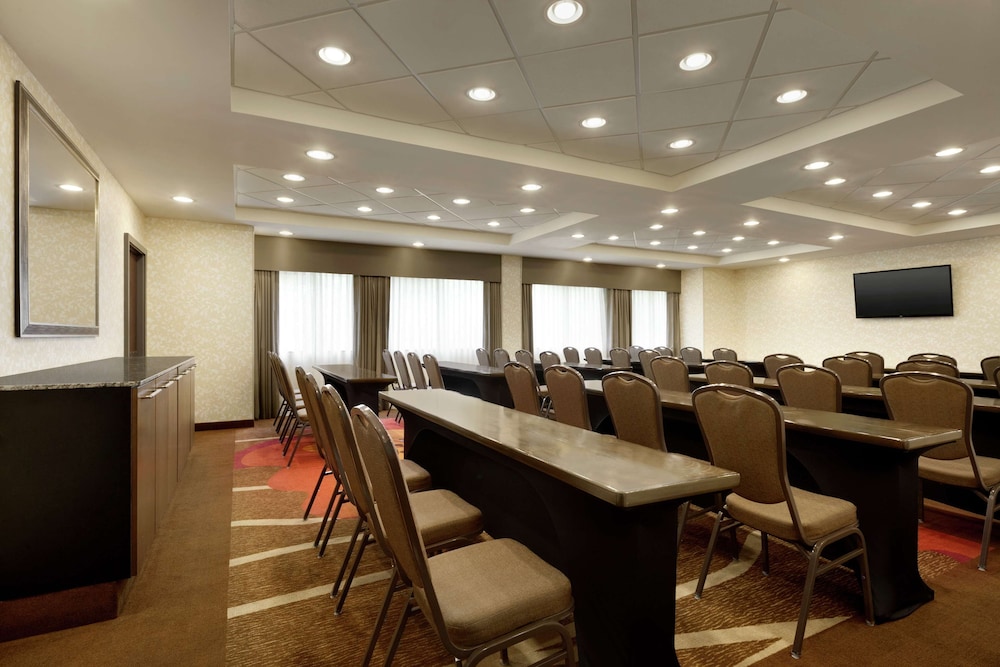 Hilton Garden Inn Rochester Pittsford - photo 46