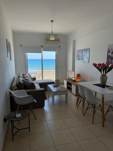 Alex Beach Apartment 31