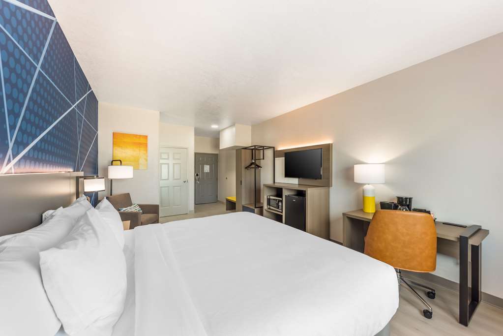 Comfort Inn & Suites Belton Temple South I 35 - photo 14