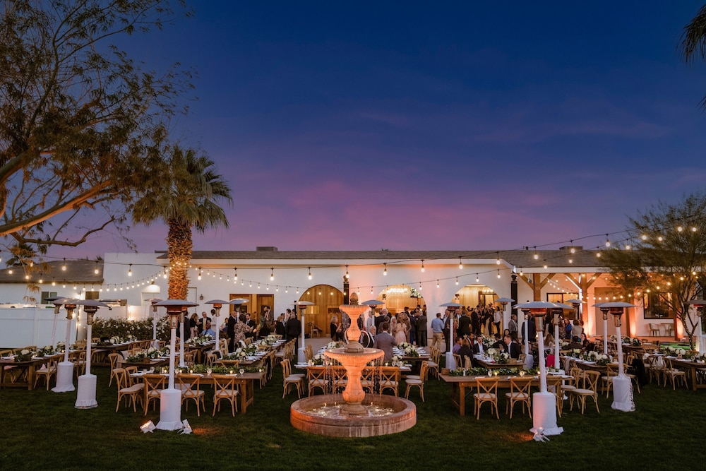 Buena Vista by Avantstay Massive Outdoor Oasis w Pool Spa & Firepit - photo 56