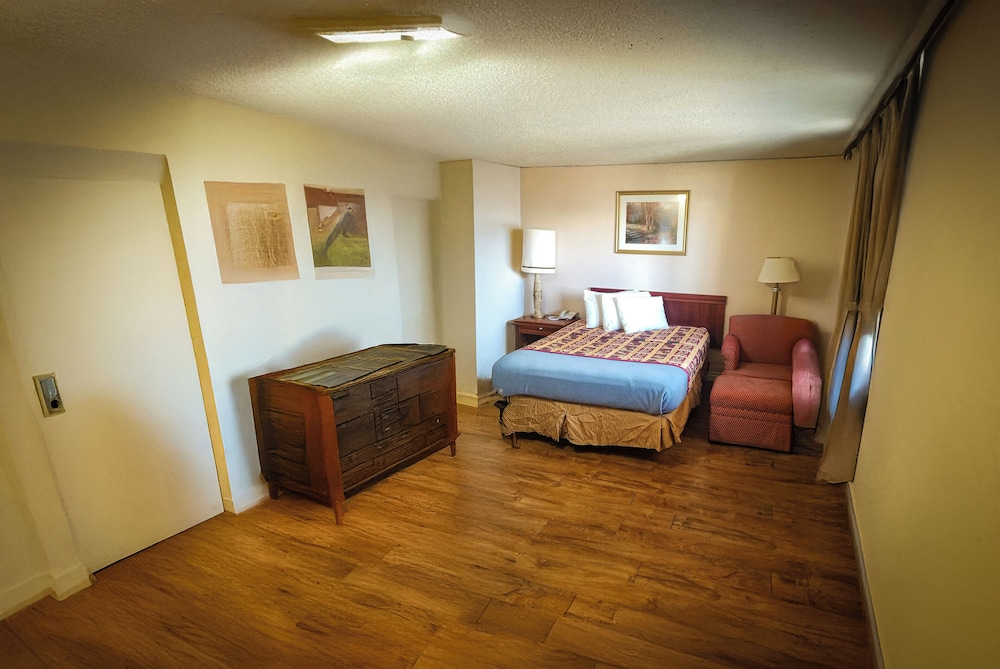 Travel Inn — Sunnyside — photo 2