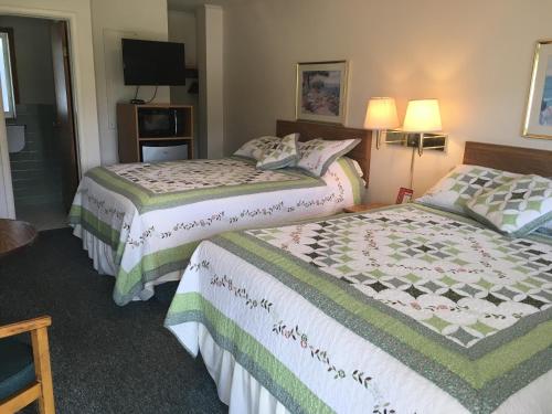 Belaire Motel - photo 15