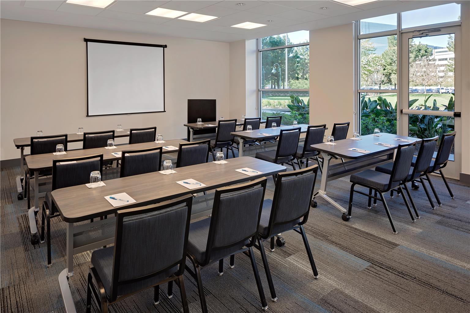 Hyatt House Irvine John Wayne Airport - photo 28