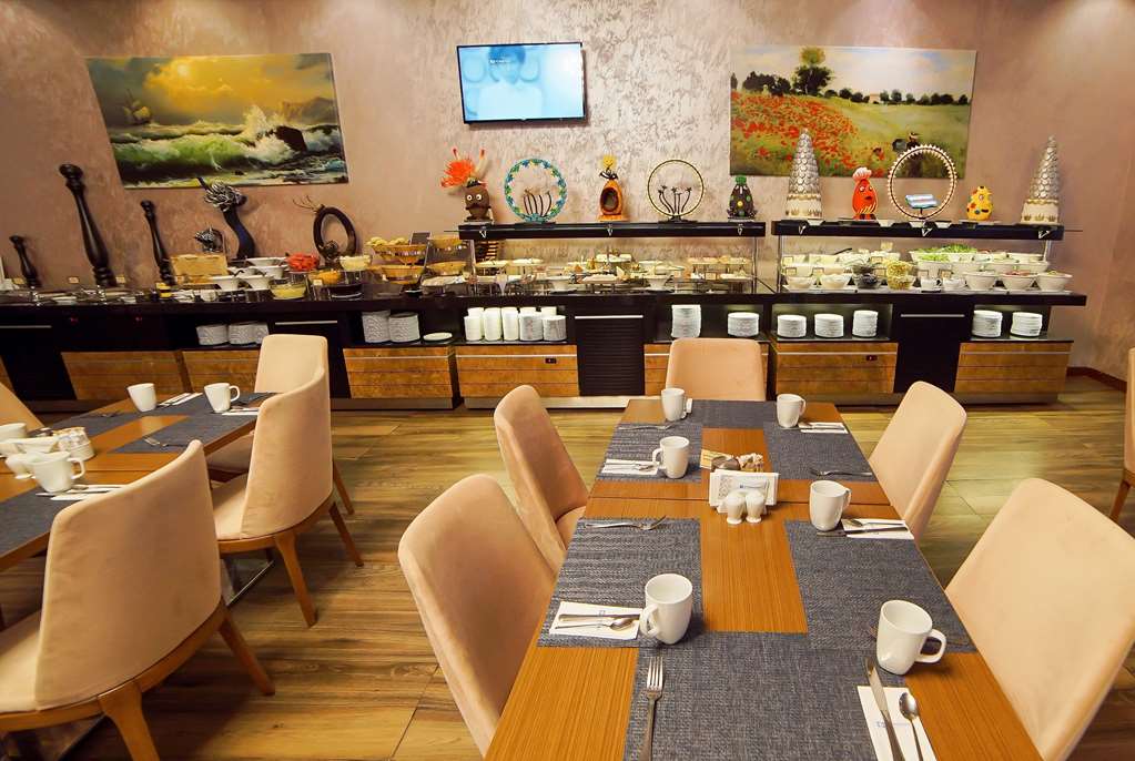 מזון ומשקאות