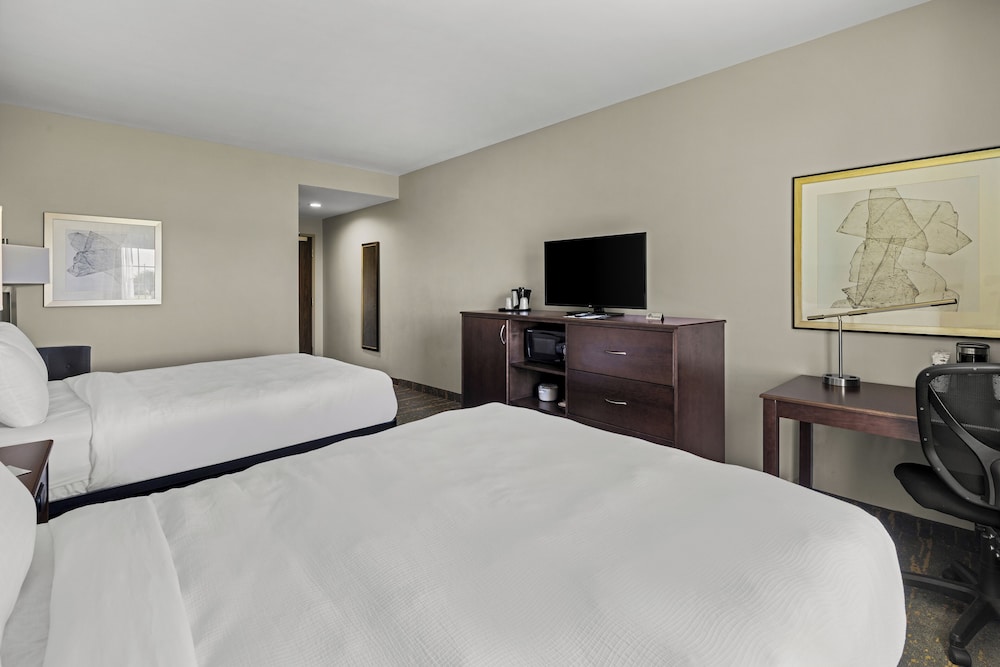 The Mulberry Hotel - photo 18
