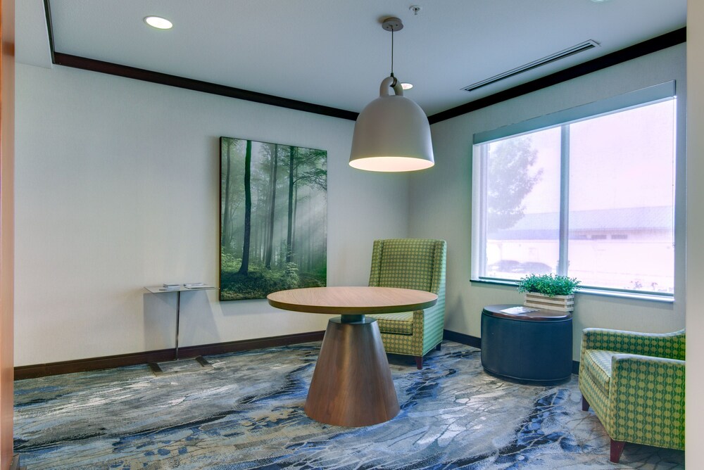 Fairfield Inn & Suites by Marriott Texarkana - photo 10