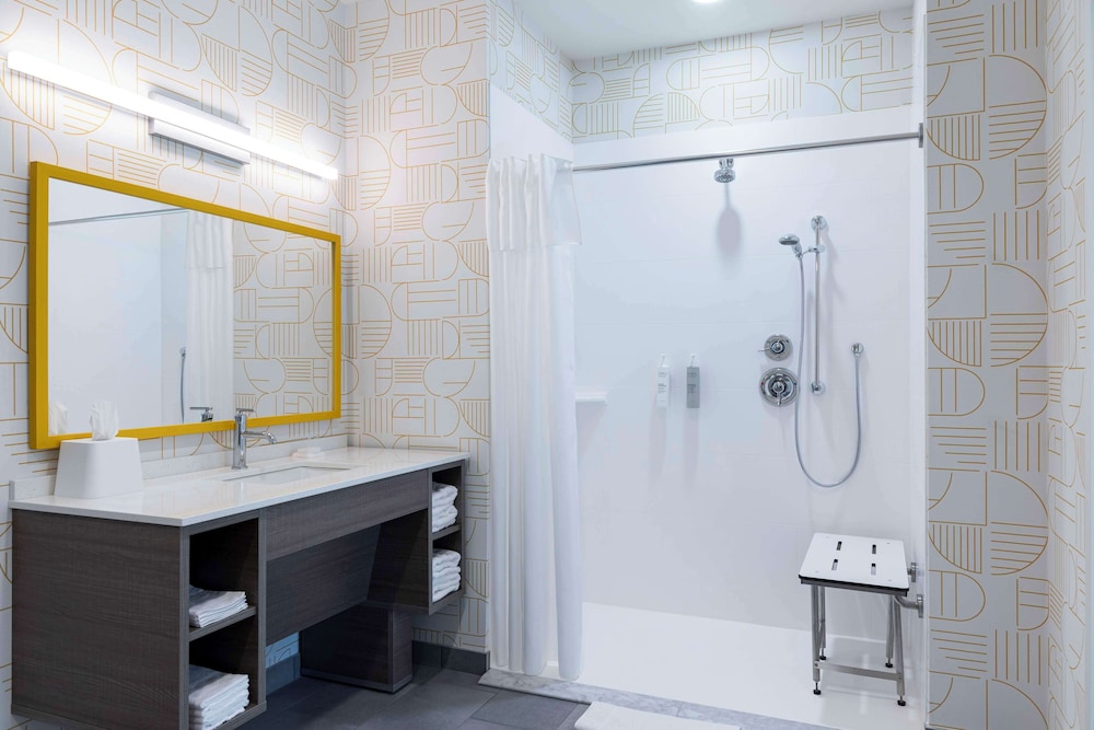 Home2 Suites by Hilton East Haven New Haven - photo 14