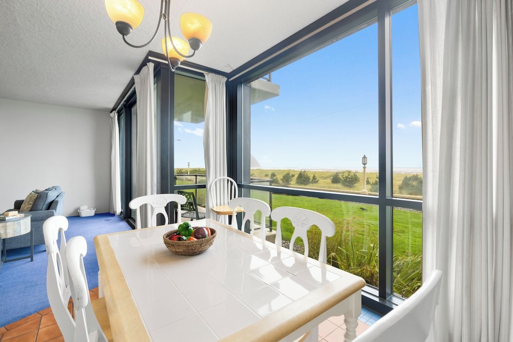 Sand & Sea Resort Condominiums - photo 478