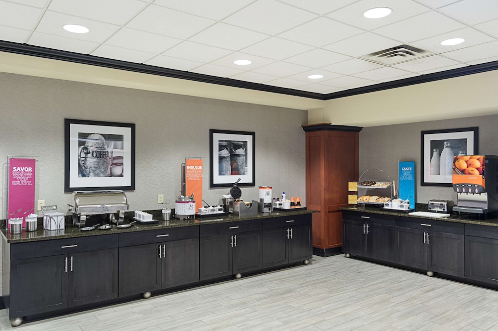 Hampton Inn & Suites Indianapolis Brownsburg - photo 30
