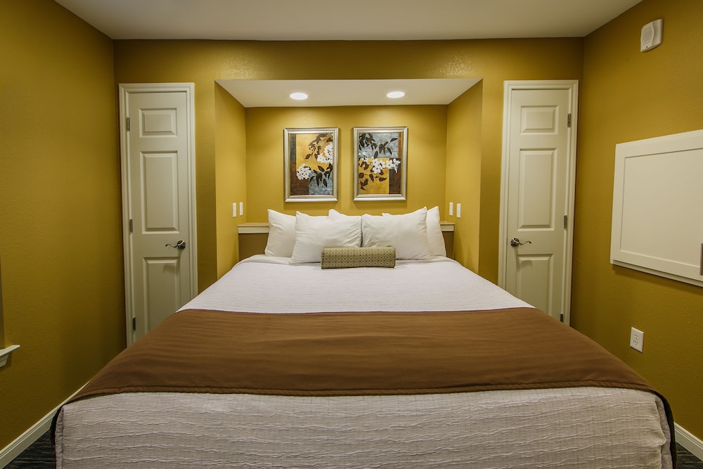 Holiday Inn Club Vacations Hill Country Resort Canyon Lake - photo 7