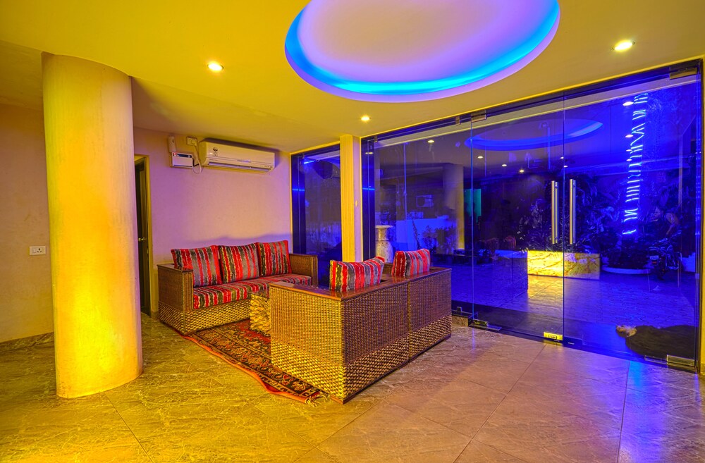 Sunkissed Plaza — Calangute — photo 3