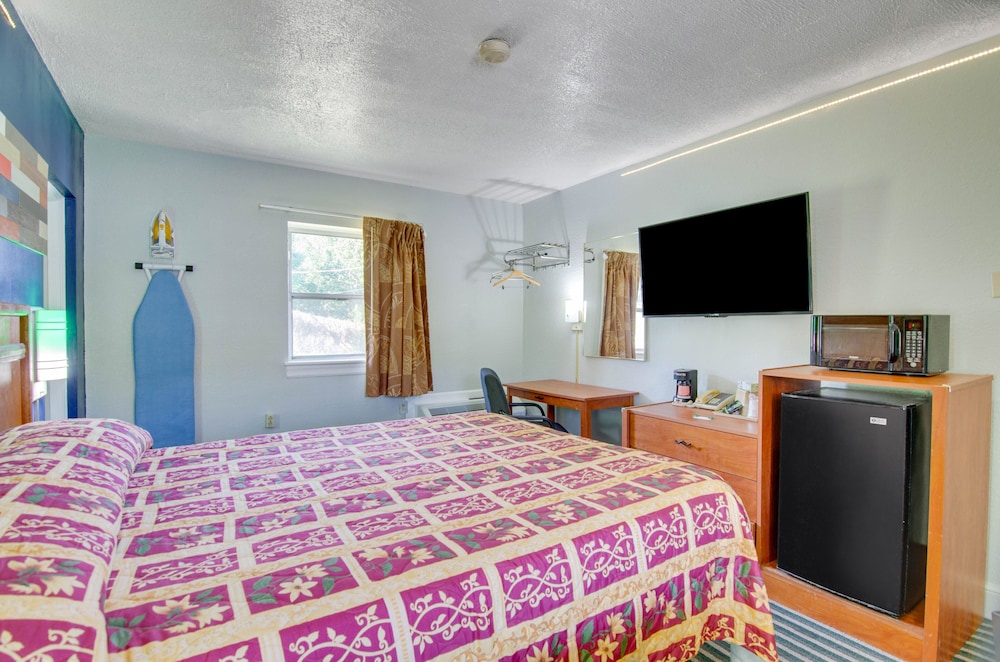 Scottish Inns Collinsville Martinville - photo 9