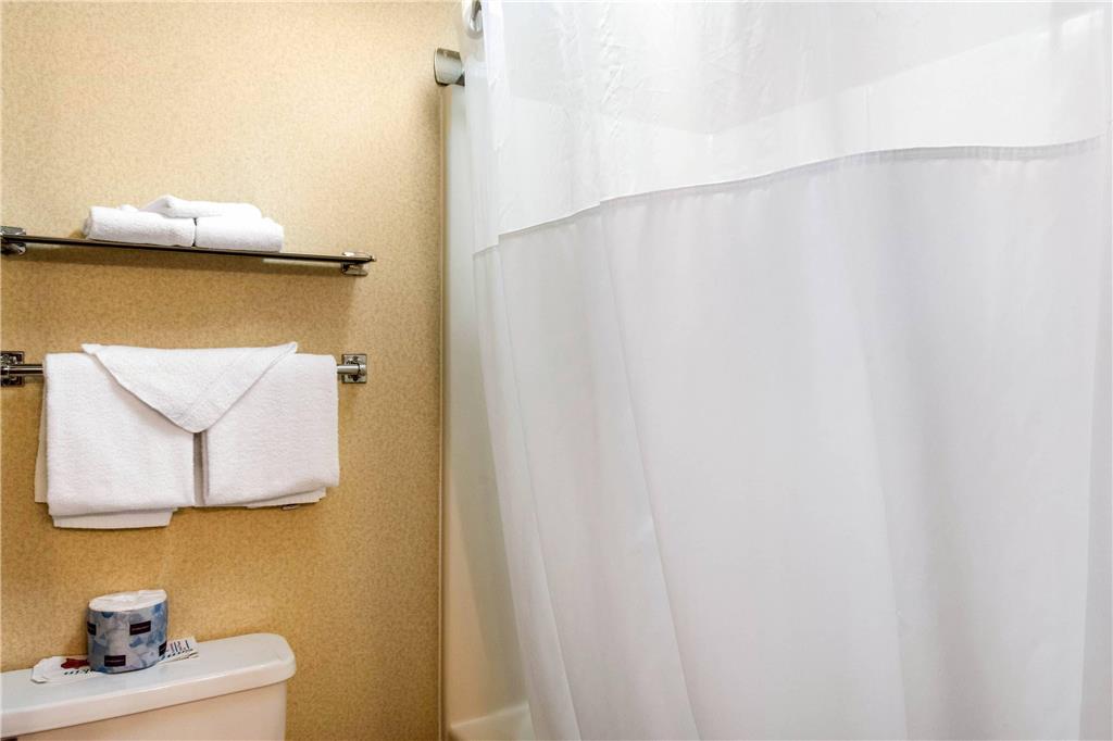 Quality Inn at Bangor Mall - photo 5