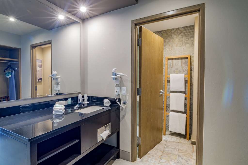 Superior Double Bath