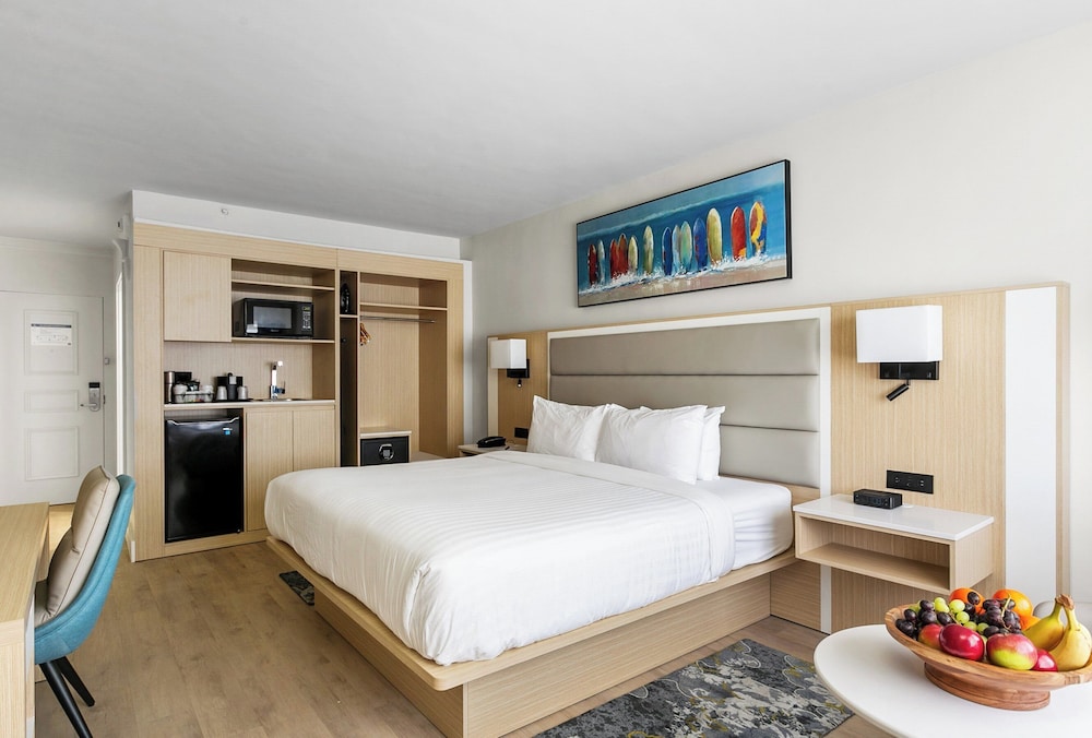 Ocean Sky Hotel and Resort - photo 24