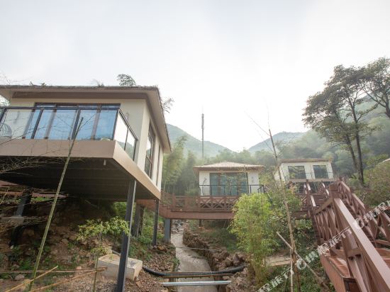 Distant Home Guesthouse — 4-Star Luxury Hotel in Huzhou, People's Republic of China