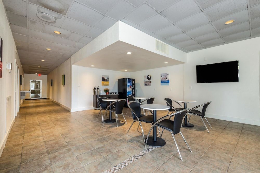 Studio 6 Pekin Il - photo 25