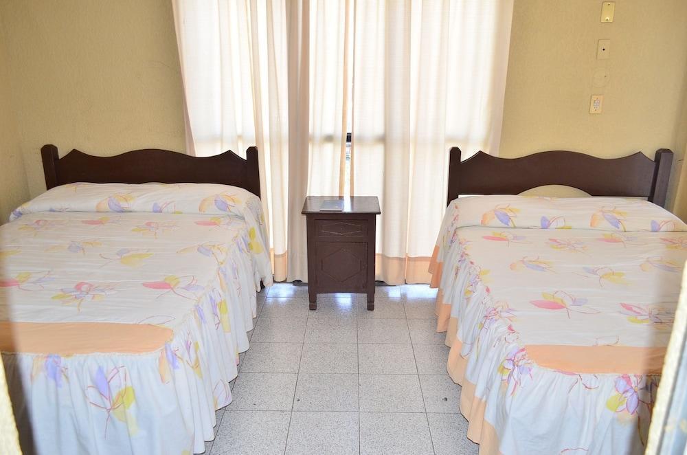 Hotel Gomez — Jesus Maria — photo 3