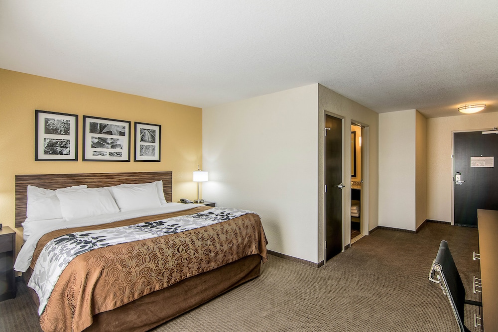 Sleep Inn & Suites West Near Medical Center - photo 6