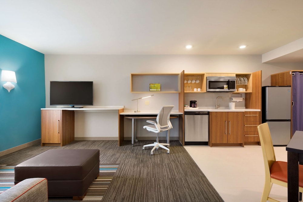 Home2 Suites by Hilton Roanoke VA - photo 13