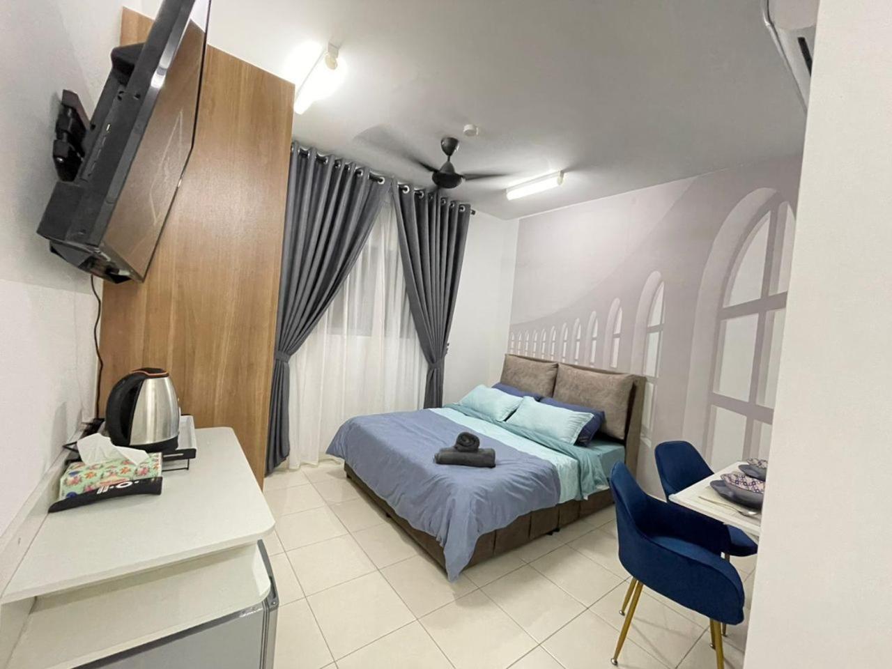 Lenore & Myna Suite at Alanis Residence Sepang KLIA Homestay Apartment — 4-Star Luxury Hotel in Sepang, Malaysia