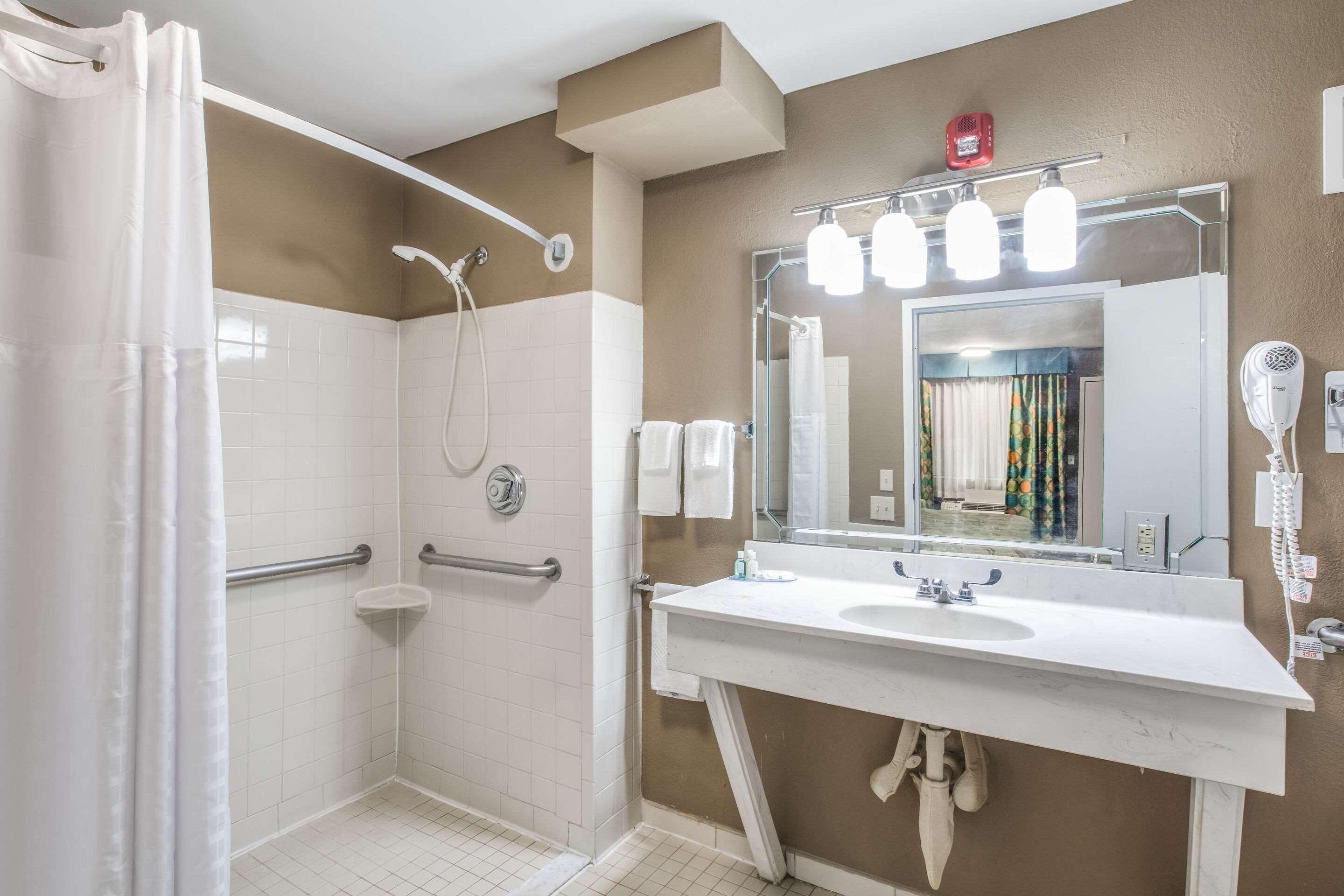 Quality Inn Kennesaw - photo 46