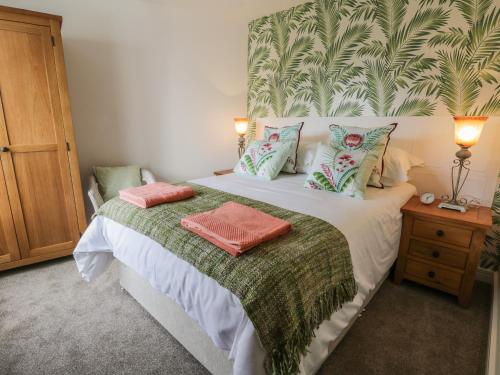 Manor Heath Apartment 1