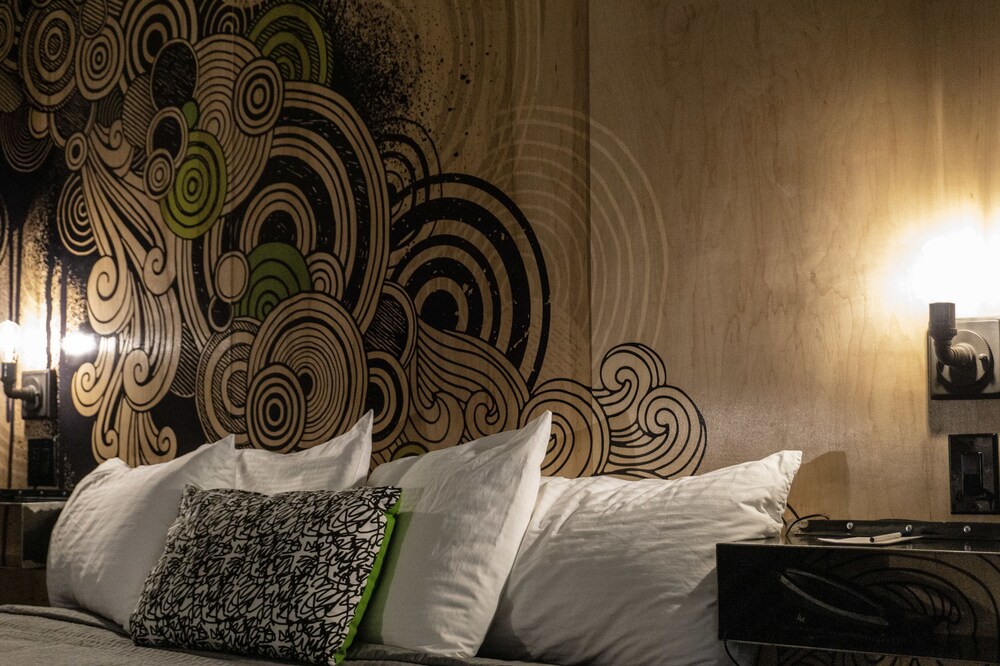 Downtown Phoenix Hotel - photo 15