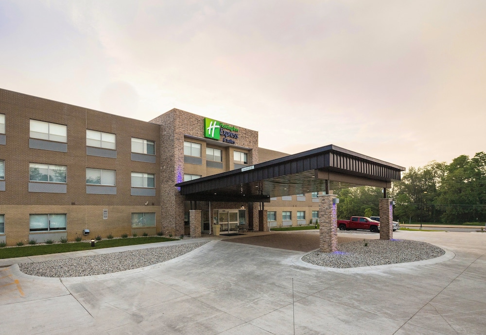 Holiday Inn Express and Suites Portage by IHG — hotel in Portage
