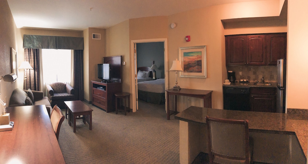 Staybridge Suites Covington - photo 20