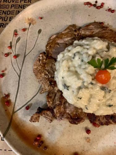 Hotel Porto Di Mare in Ubatuba, Brasil