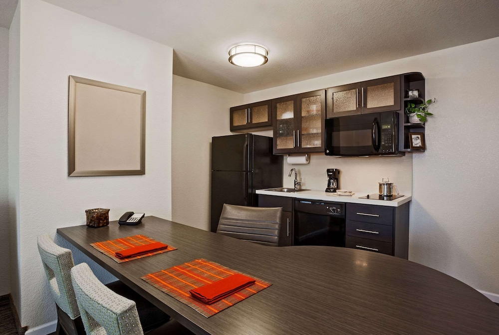 MainStay Suites Kansas City Overland Park - photo 17