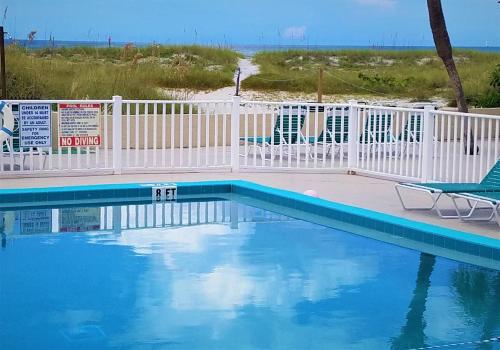 Johns Pass Beach Motel - photo 35